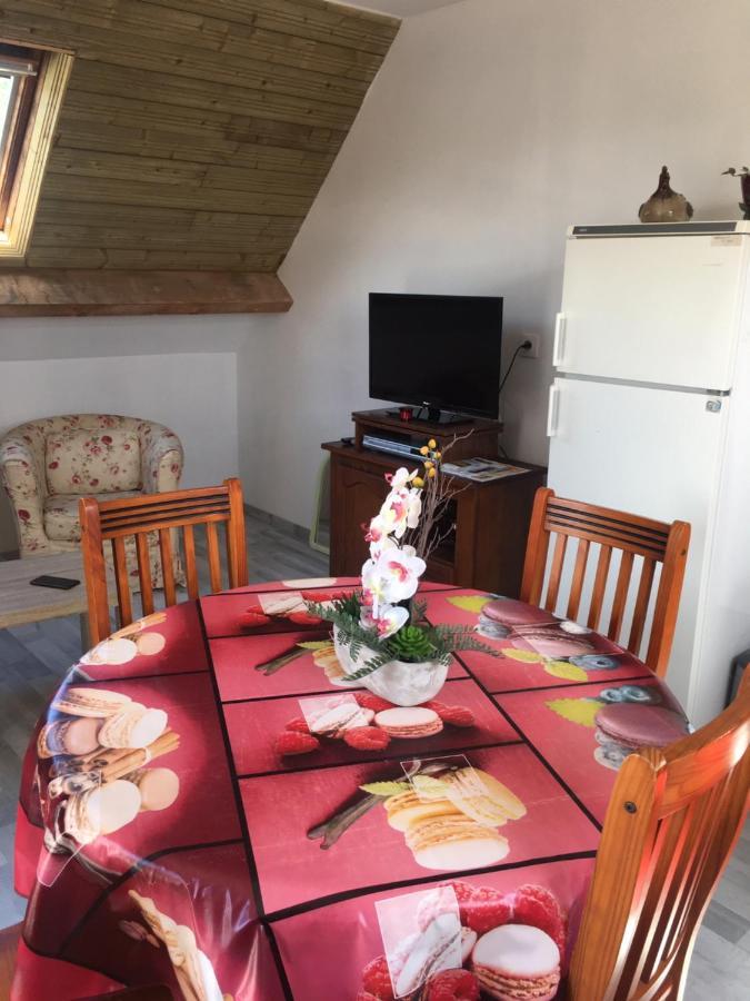 Chez Jacques Et Annick Apartment Grandcamp-Maisy Ngoại thất bức ảnh